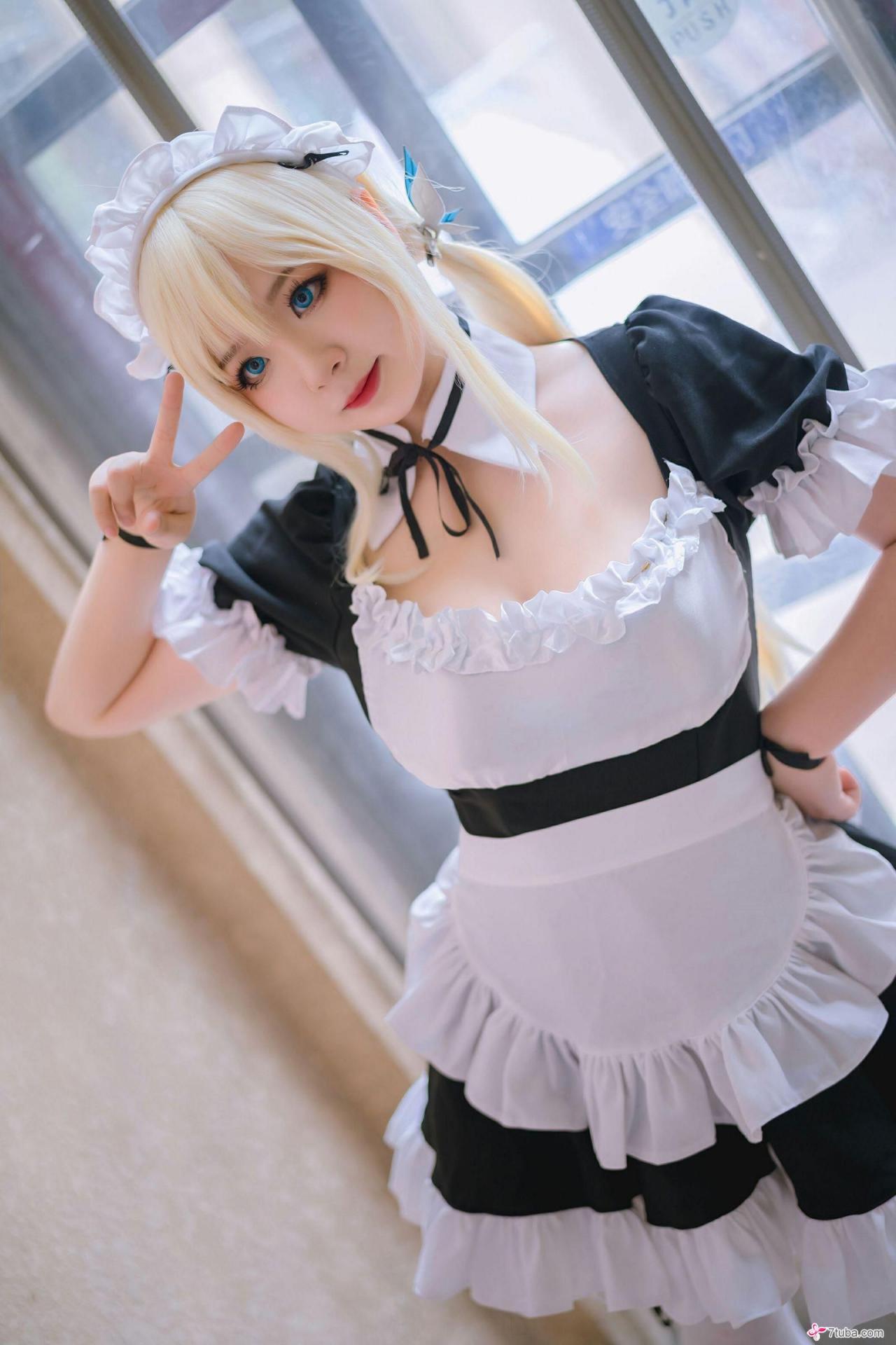 绝色女仆性感美图