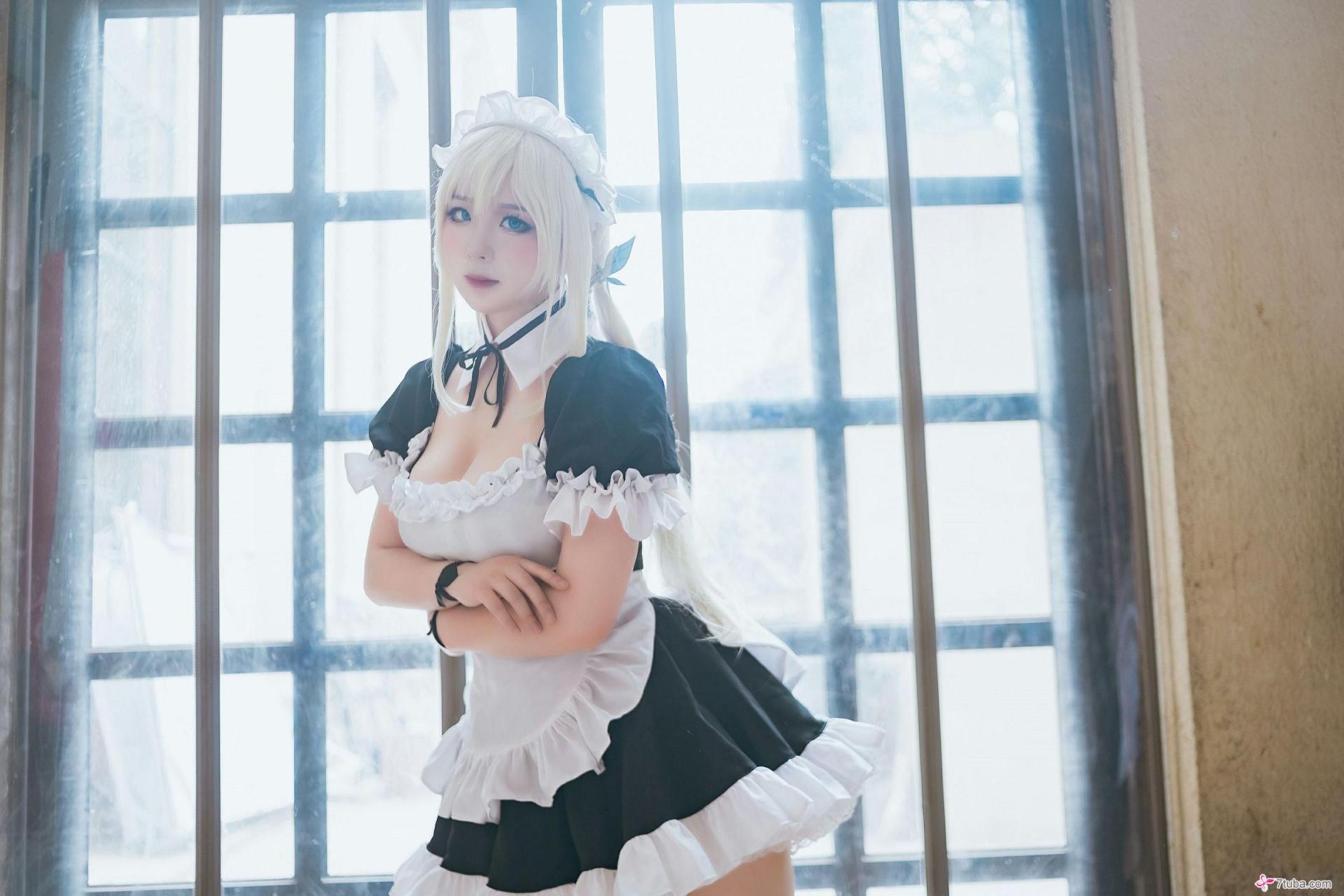 绝色女仆性感美图