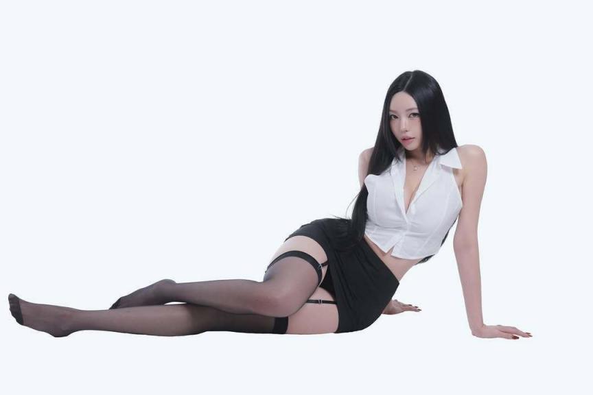 周三，看美女，解解乏