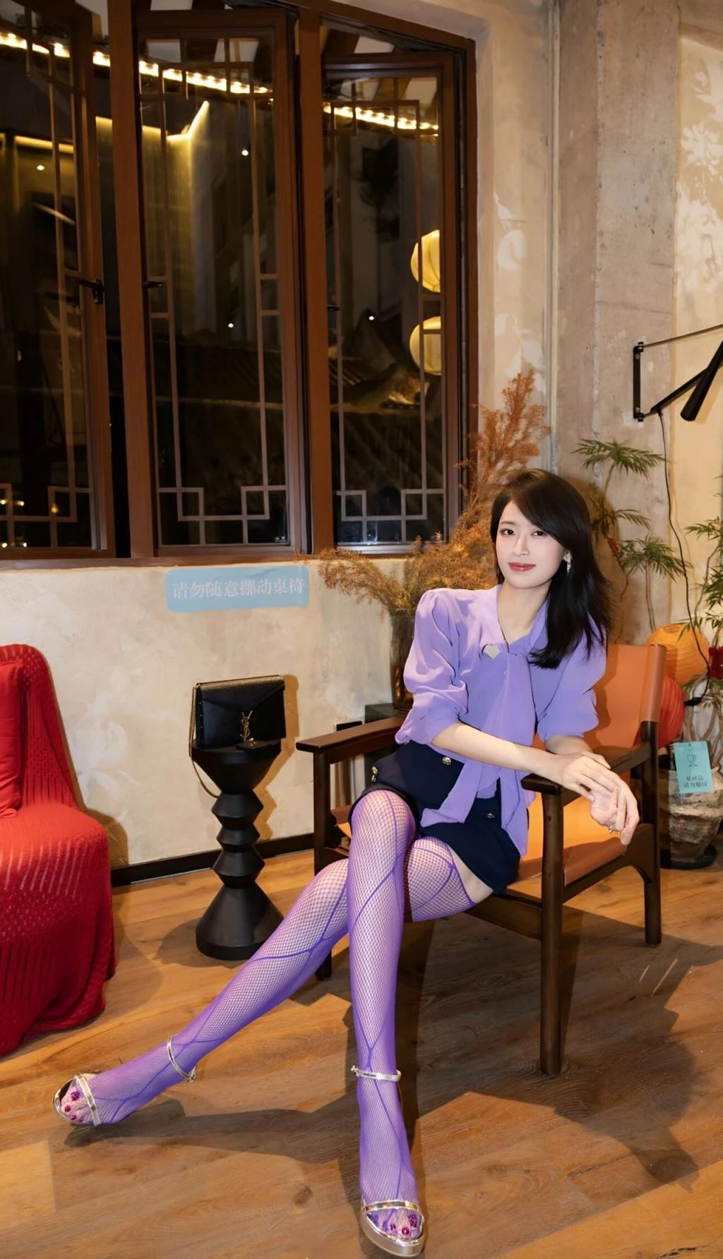 高跟大长腿，谁看谁迷糊