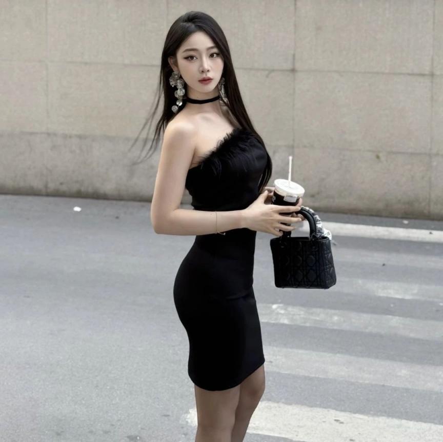 紧身包臀裙，蜂腰大长腿