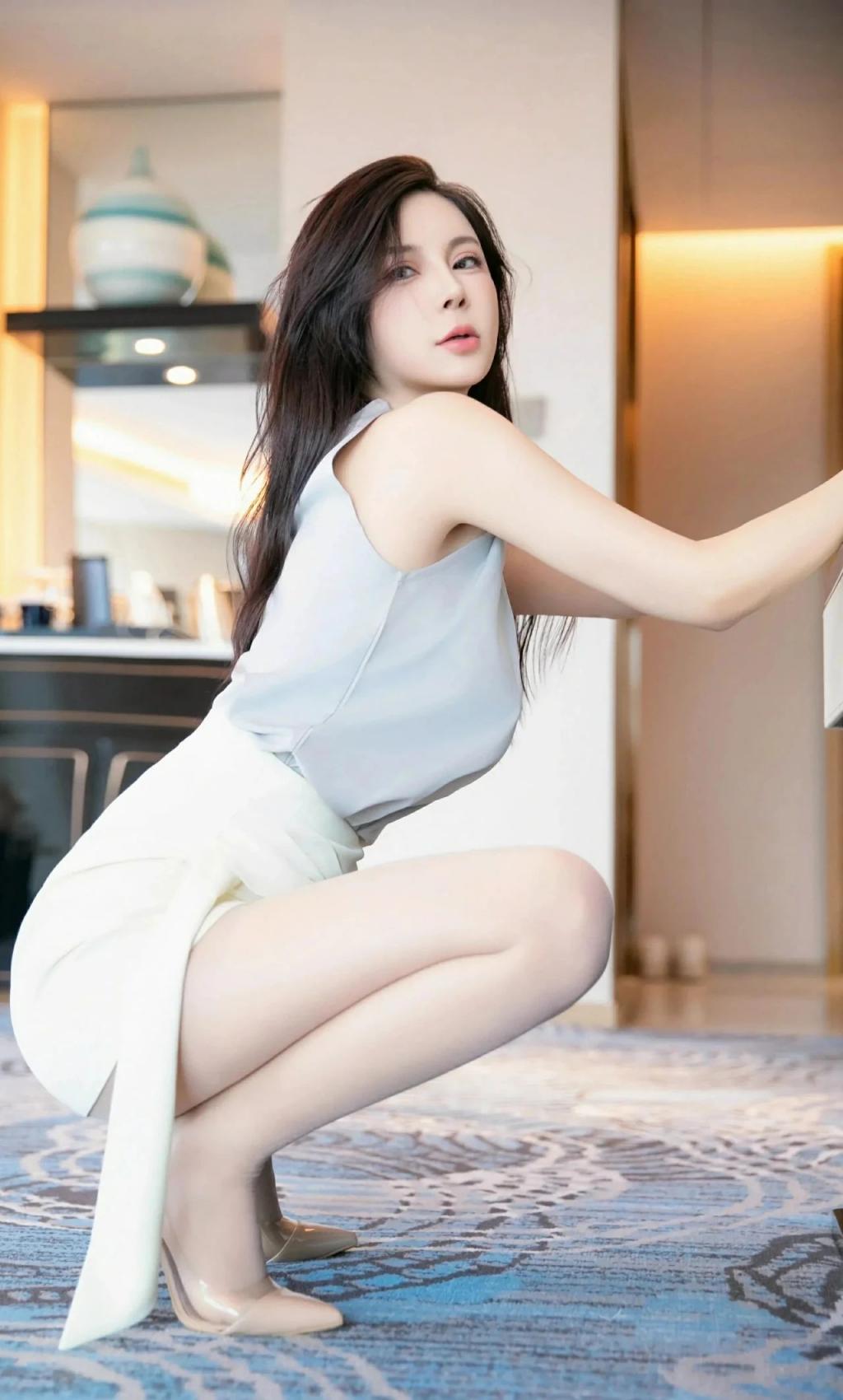 肉丝美腿，谁看了不迷糊