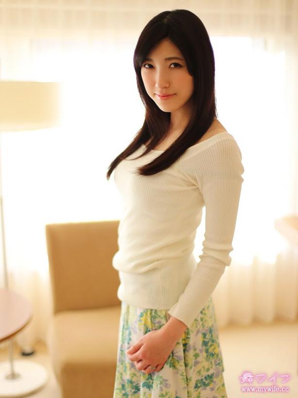 沖田 梨乃 Rino Okita 飯岡かなこ