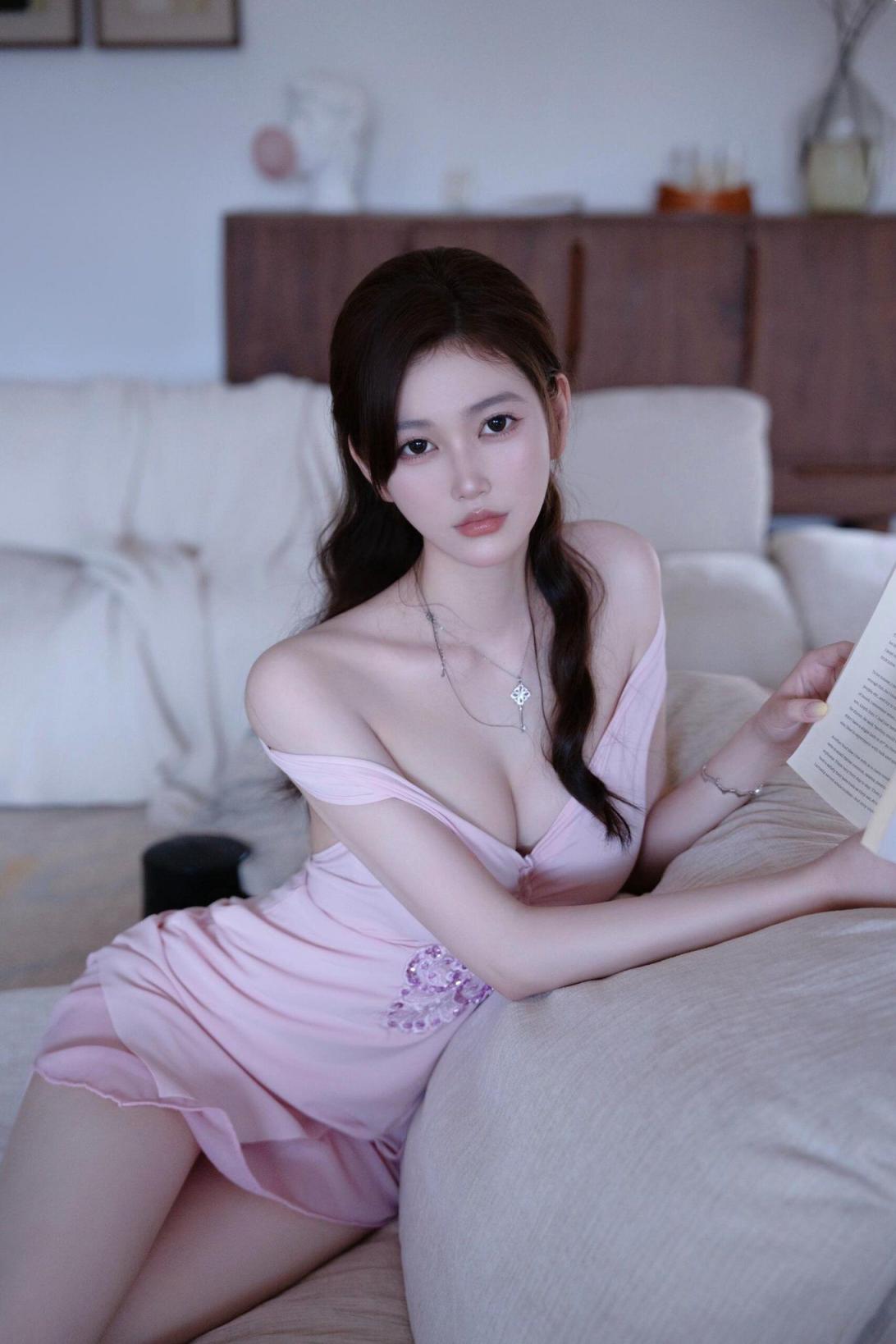 翘臀杨柳腰风情写真[20251224]