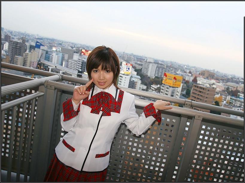 服务生唯美少女