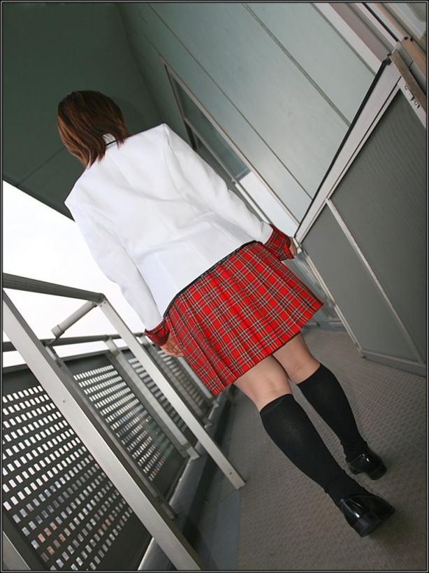 服务生唯美少女