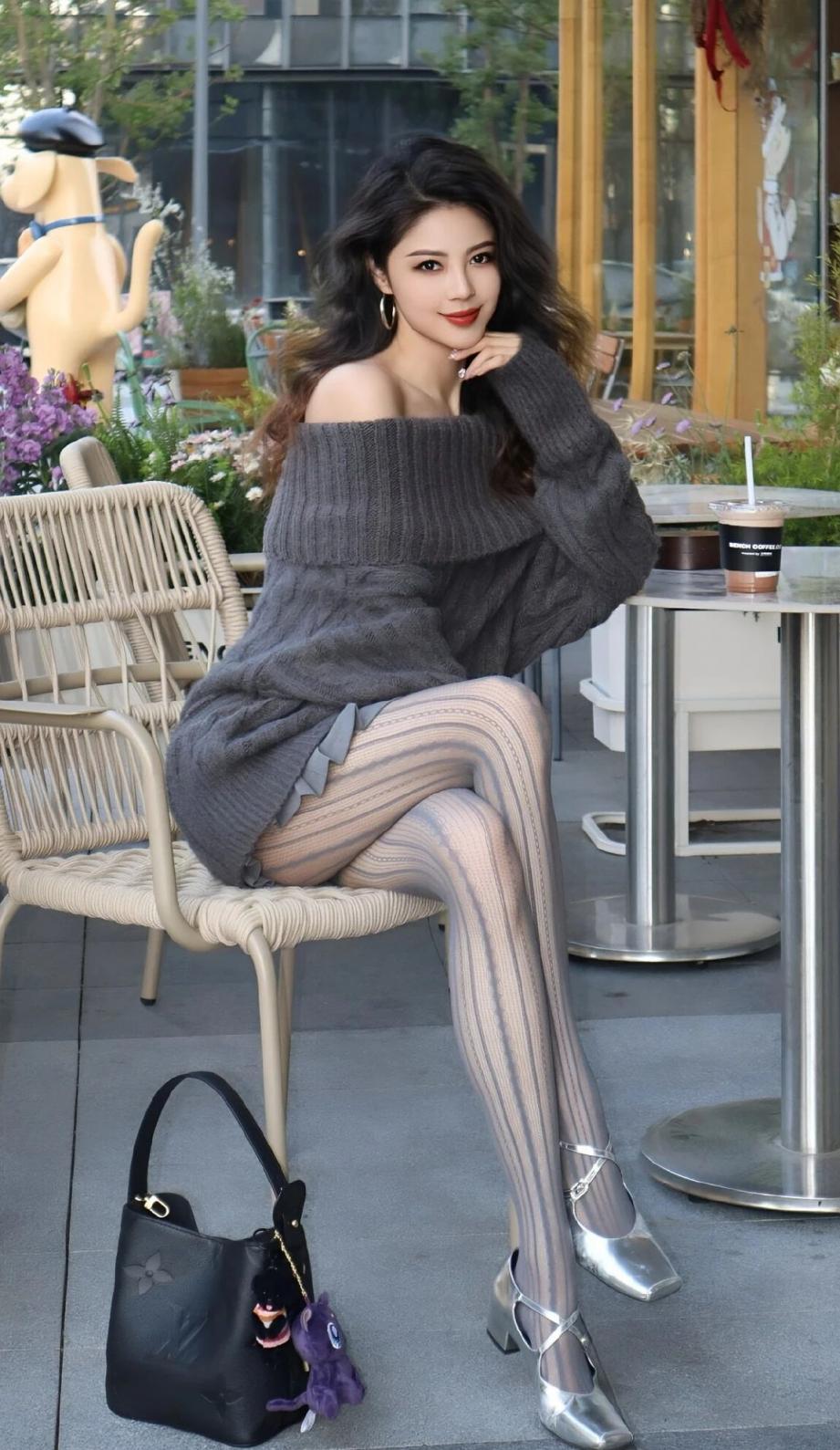 纤腰美腿，这谁顶得住