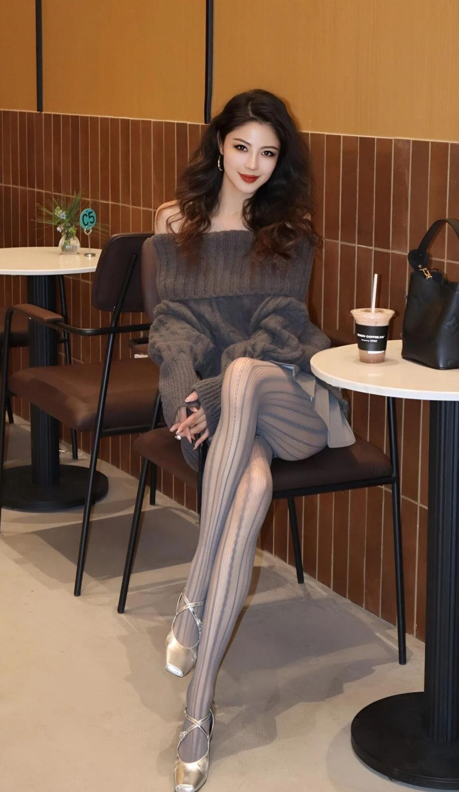 纤腰美腿，这谁顶得住