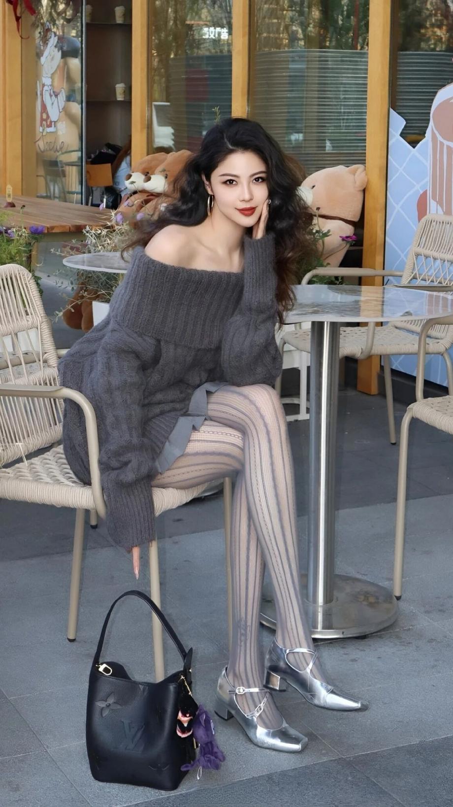 纤腰美腿，这谁顶得住