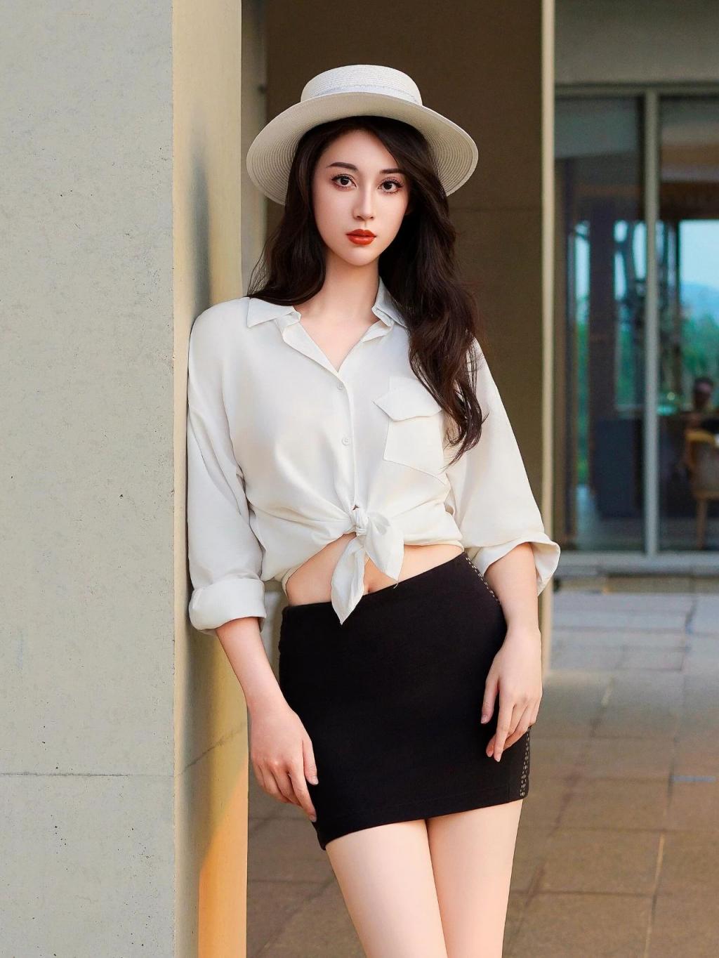 纤腰美腿，这谁顶得住