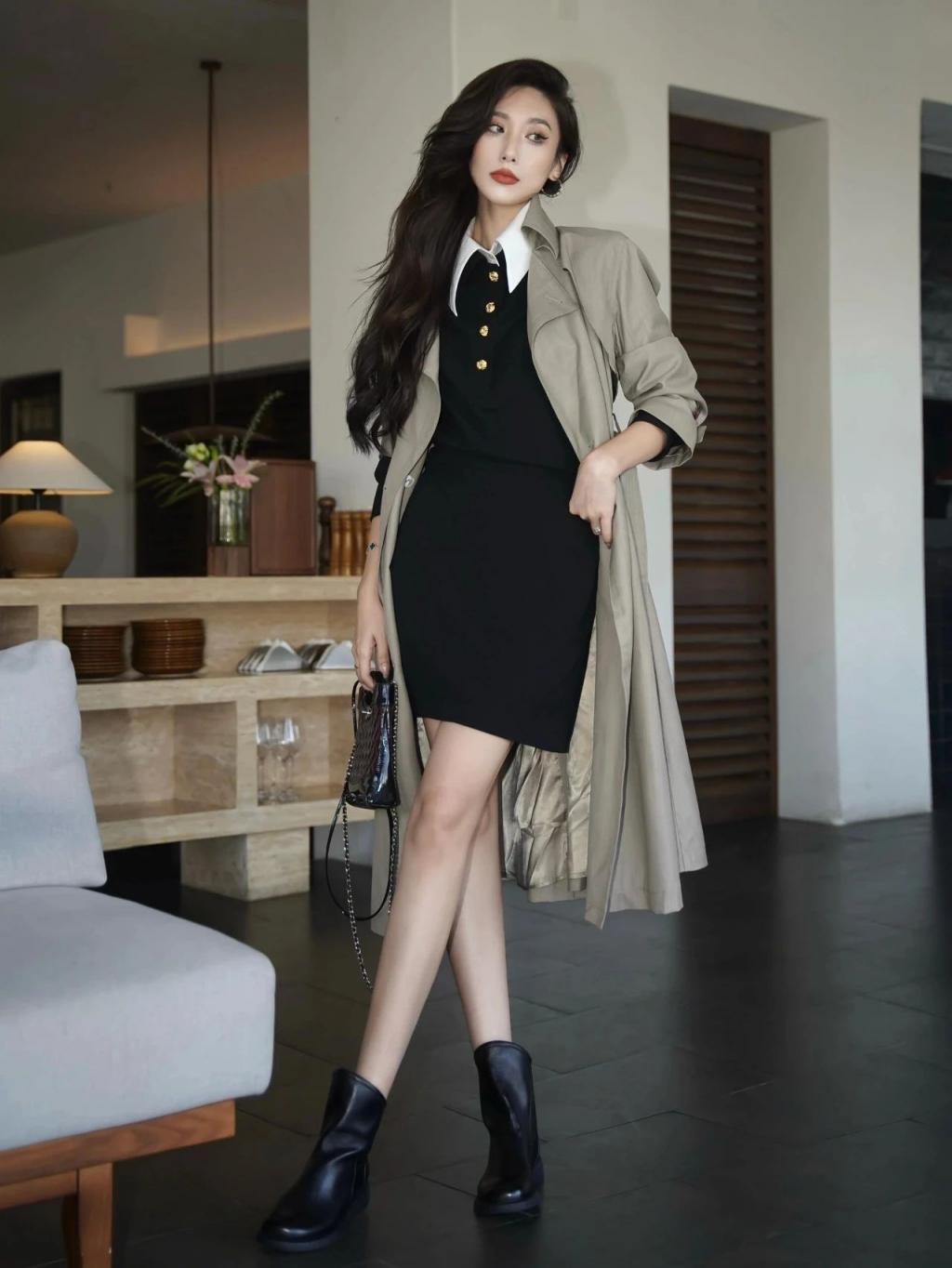 漂亮的小姐姐[55P]