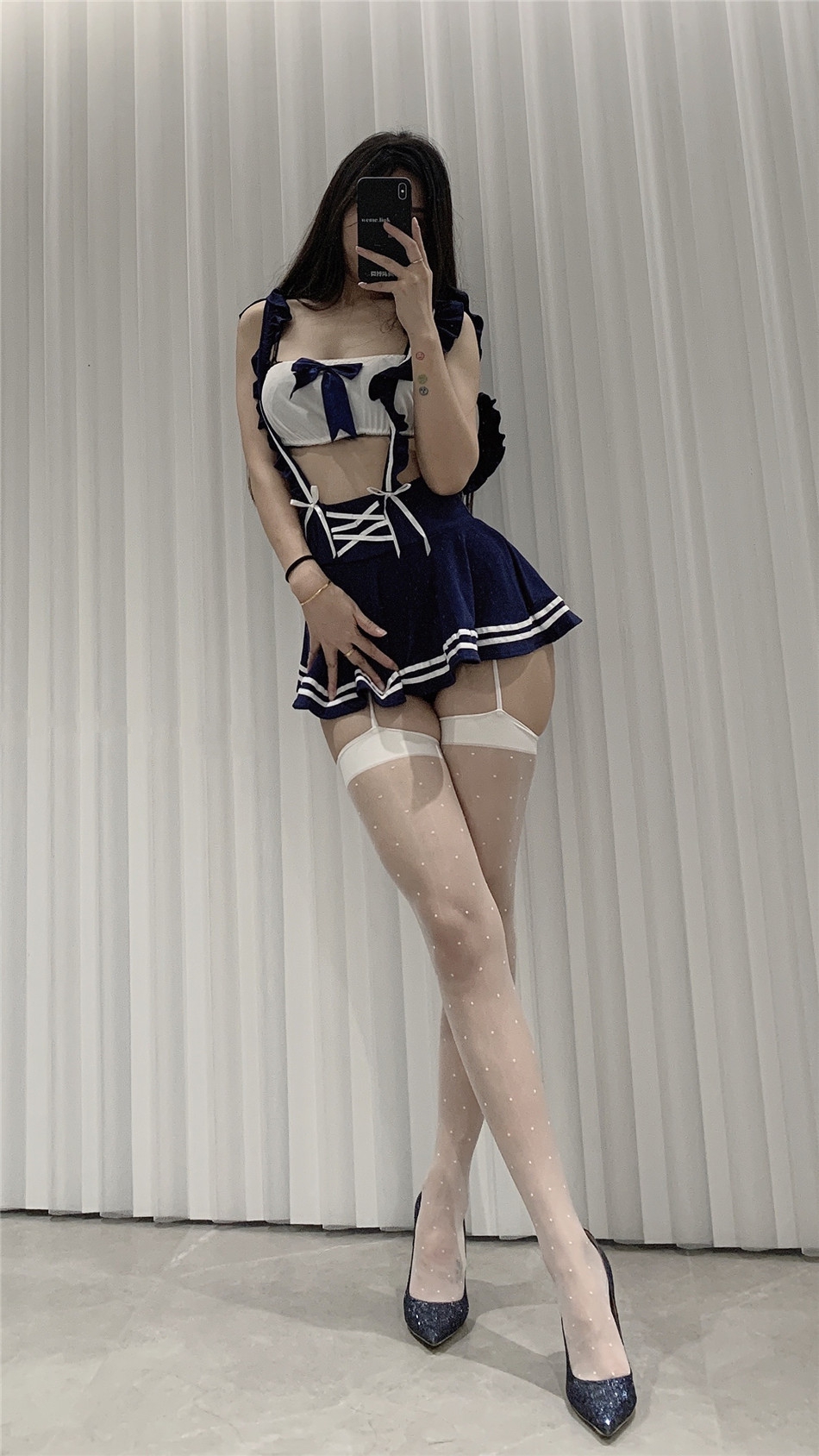 翘臀杨柳腰风情写真[30P]