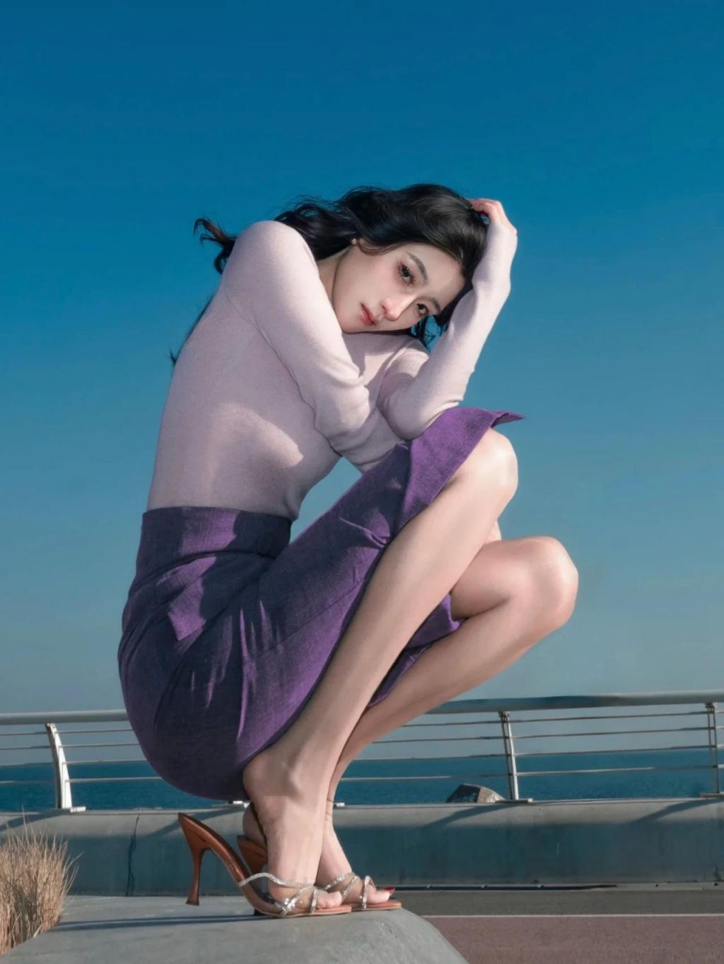 曲线婀娜，黑丝大长腿[57P]