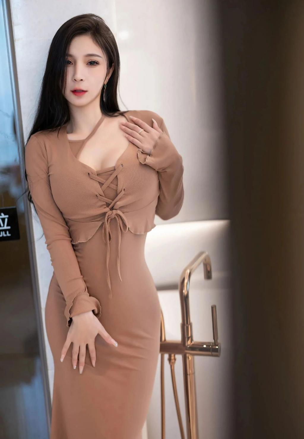 纤腰美腿，身材太棒了