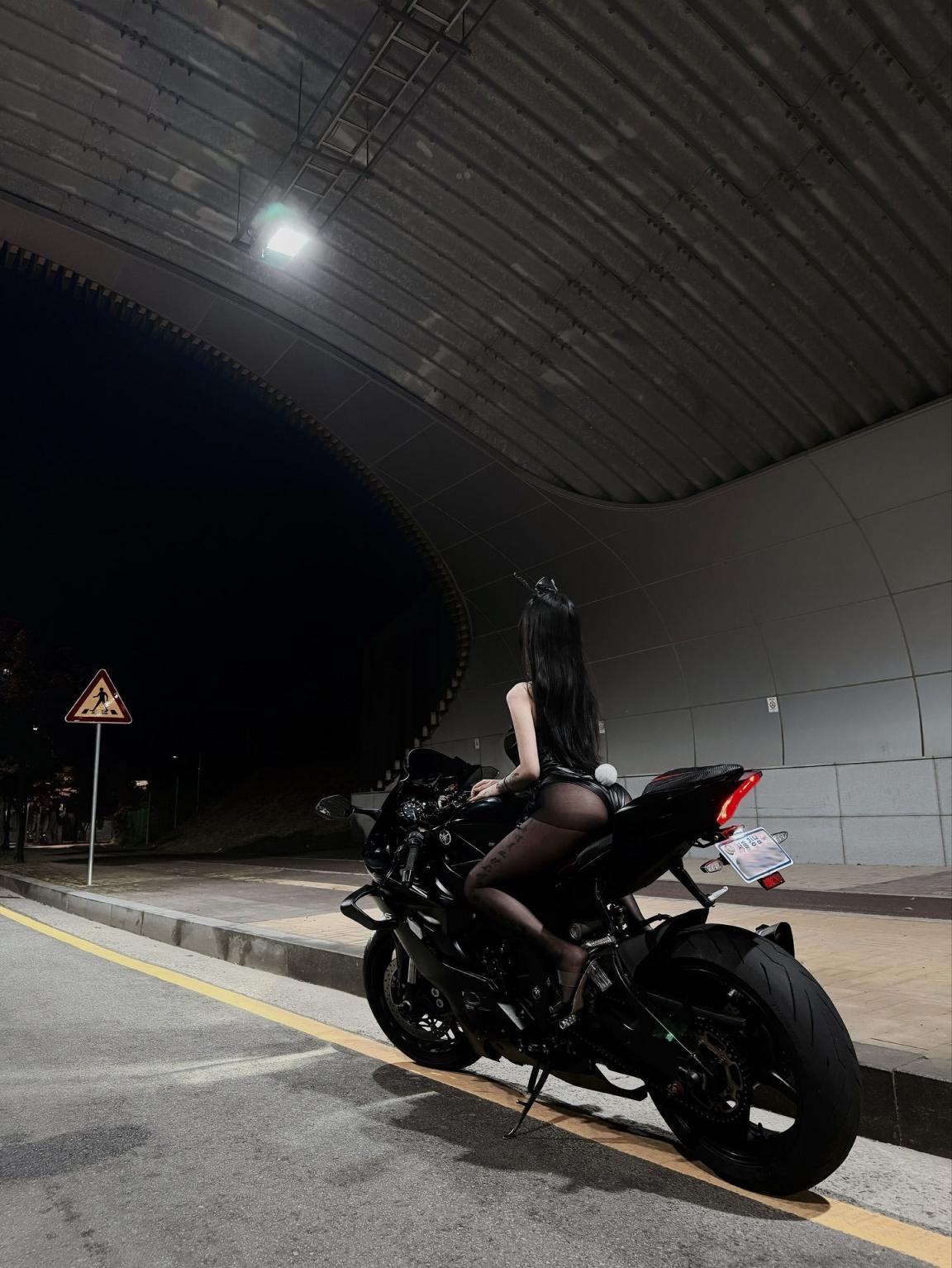 新年新气象，美胸、胶衣、角色扮演