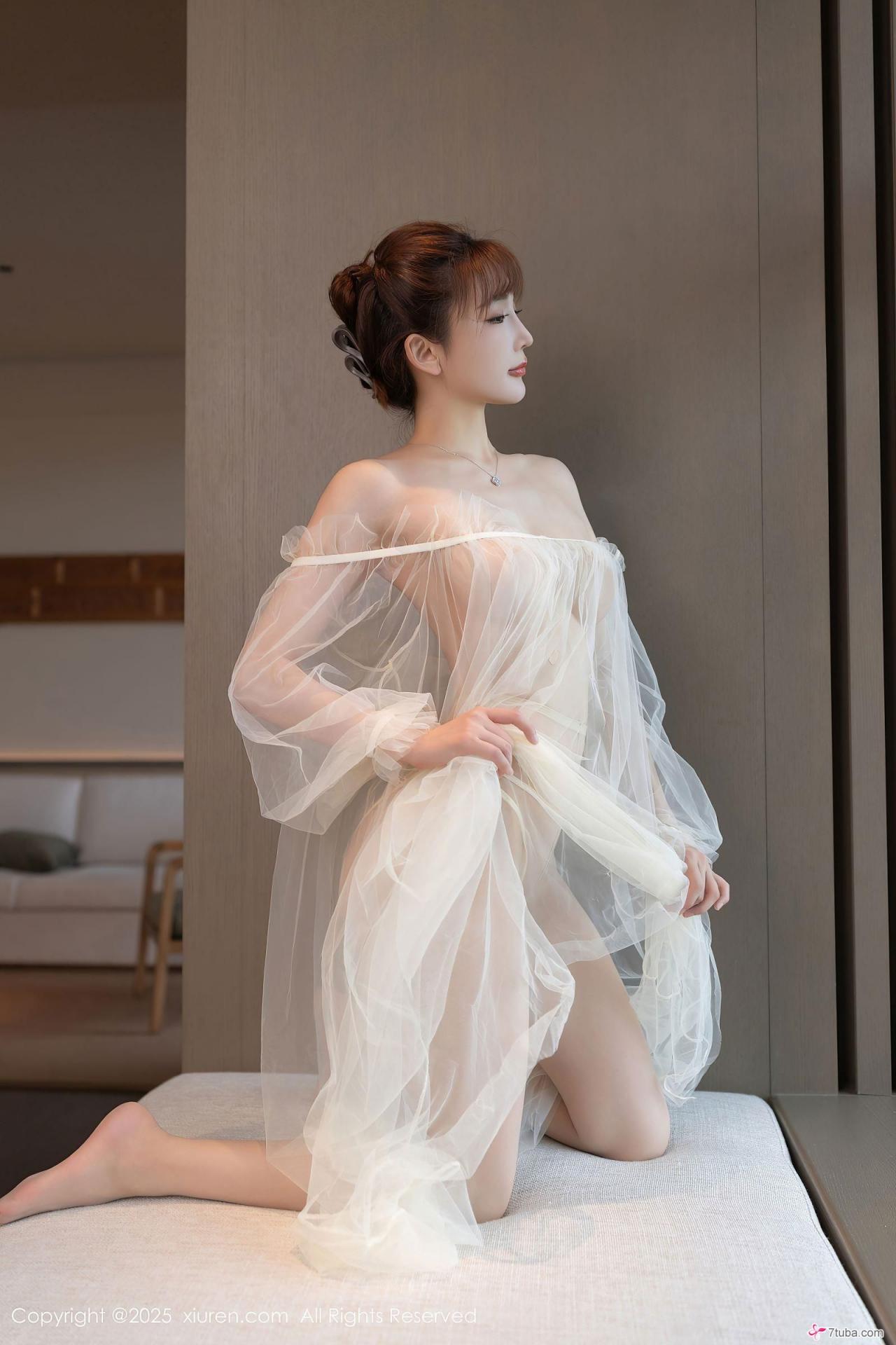 性感美图 纱衣萱萱