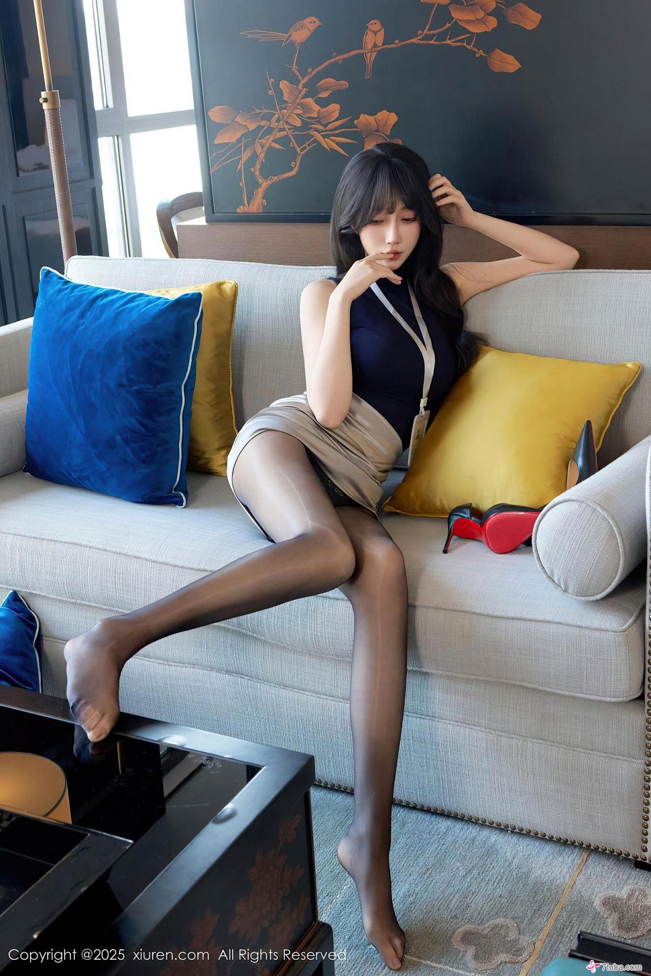 性感美图 秘书玥儿