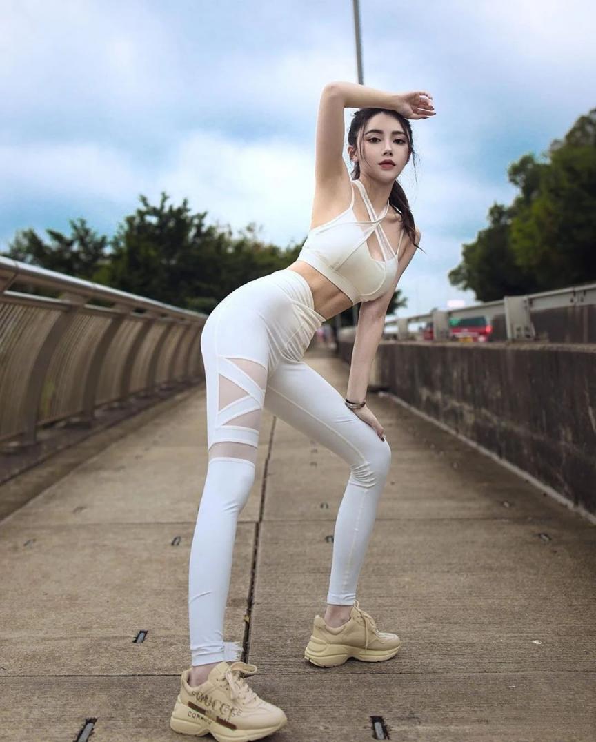 漂亮的小姐姐[20260109]