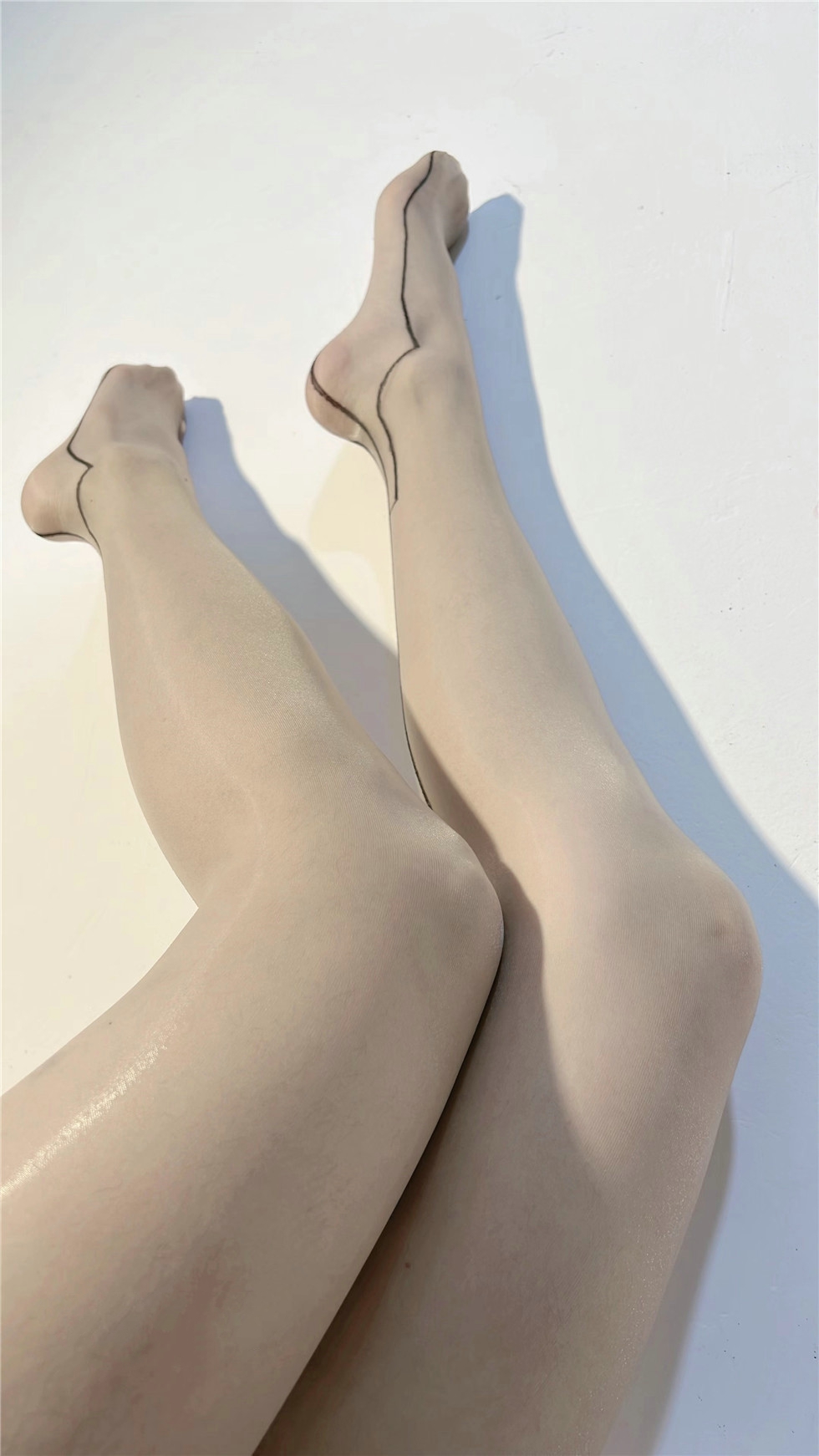 翘臀杨柳腰风情写真[20260109]