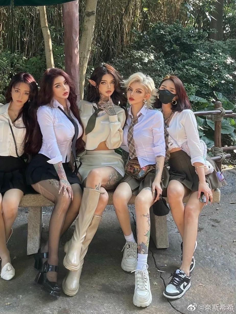 美丽诱惑肉体合集写真[20260110]