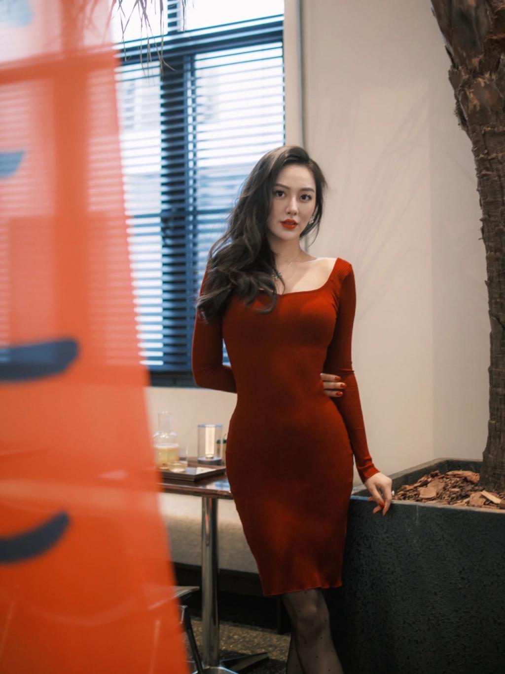 漂亮的小姐姐[20260111]