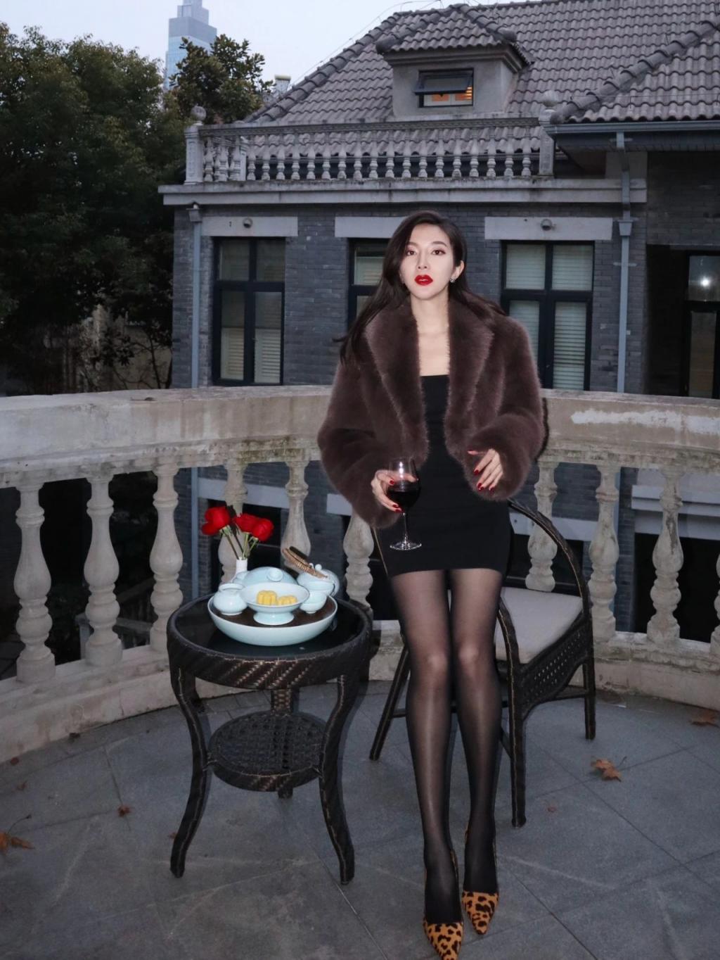 漂亮的小姐姐[20260111]