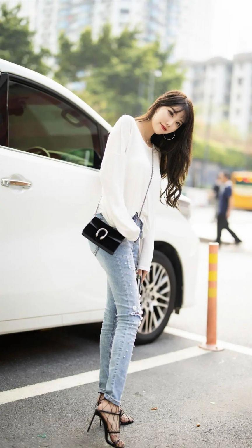 翘臀紧身牛仔裤[78P]