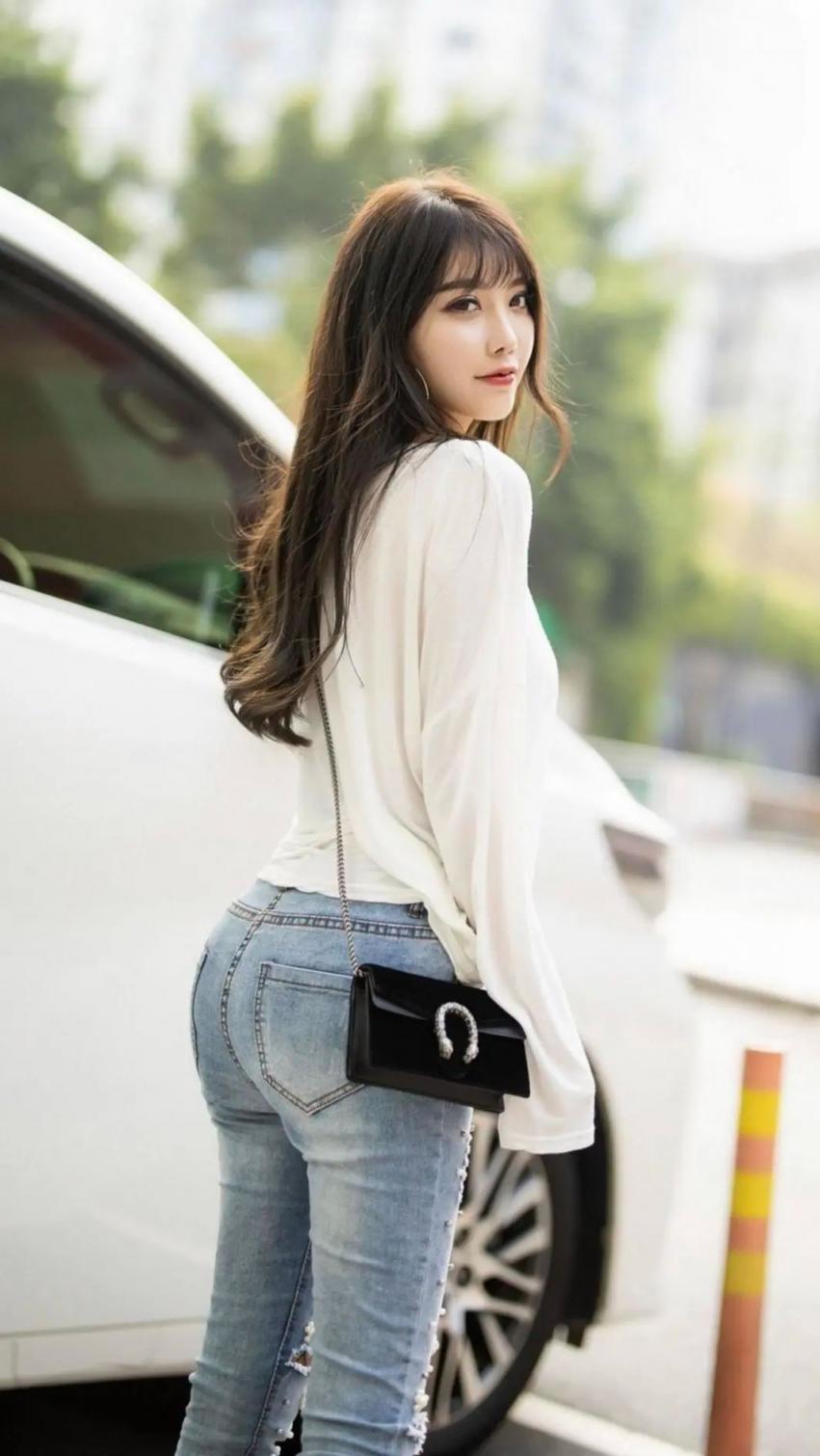 翘臀紧身牛仔裤[78P]