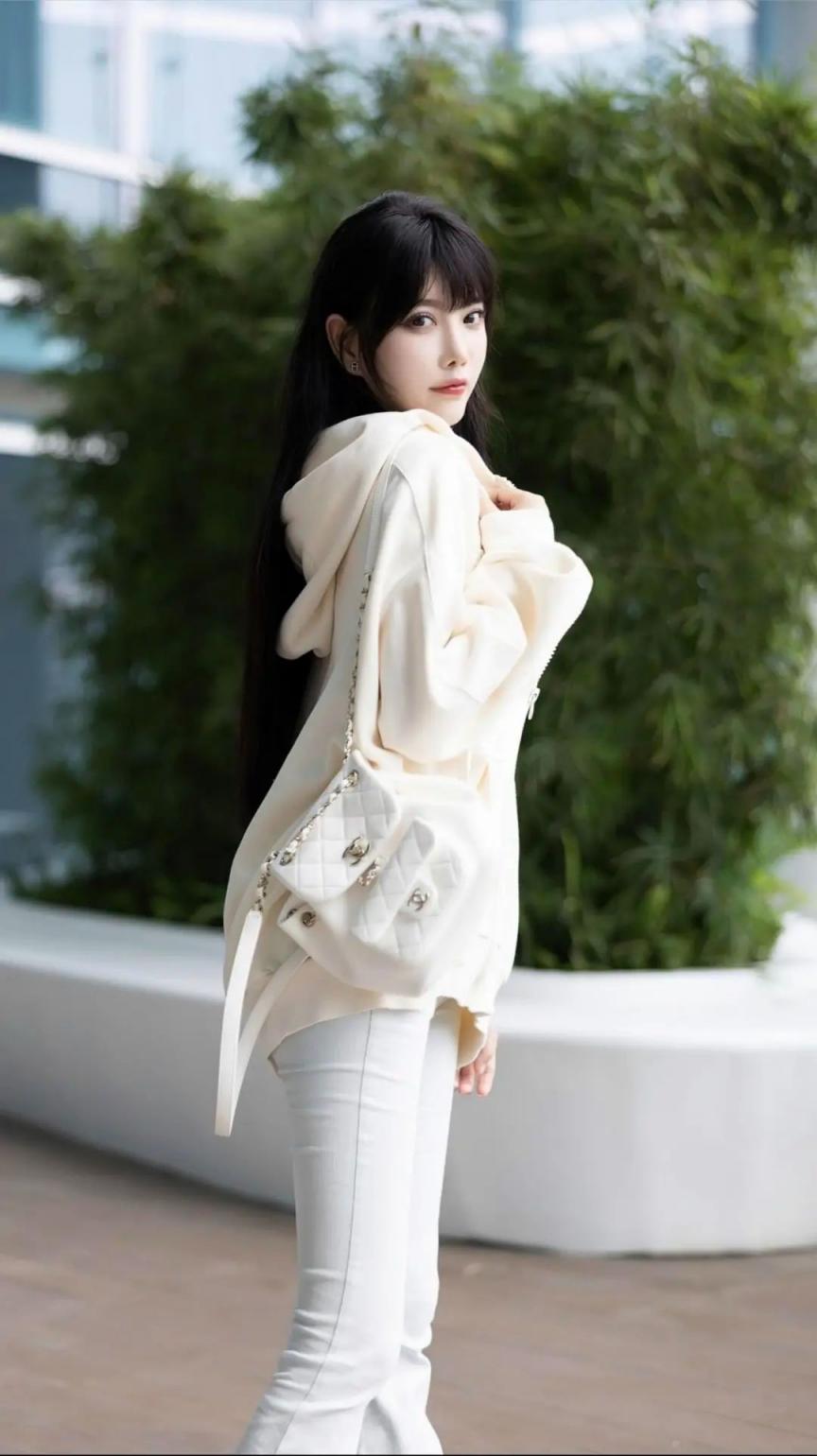 翘臀紧身牛仔裤[78P]