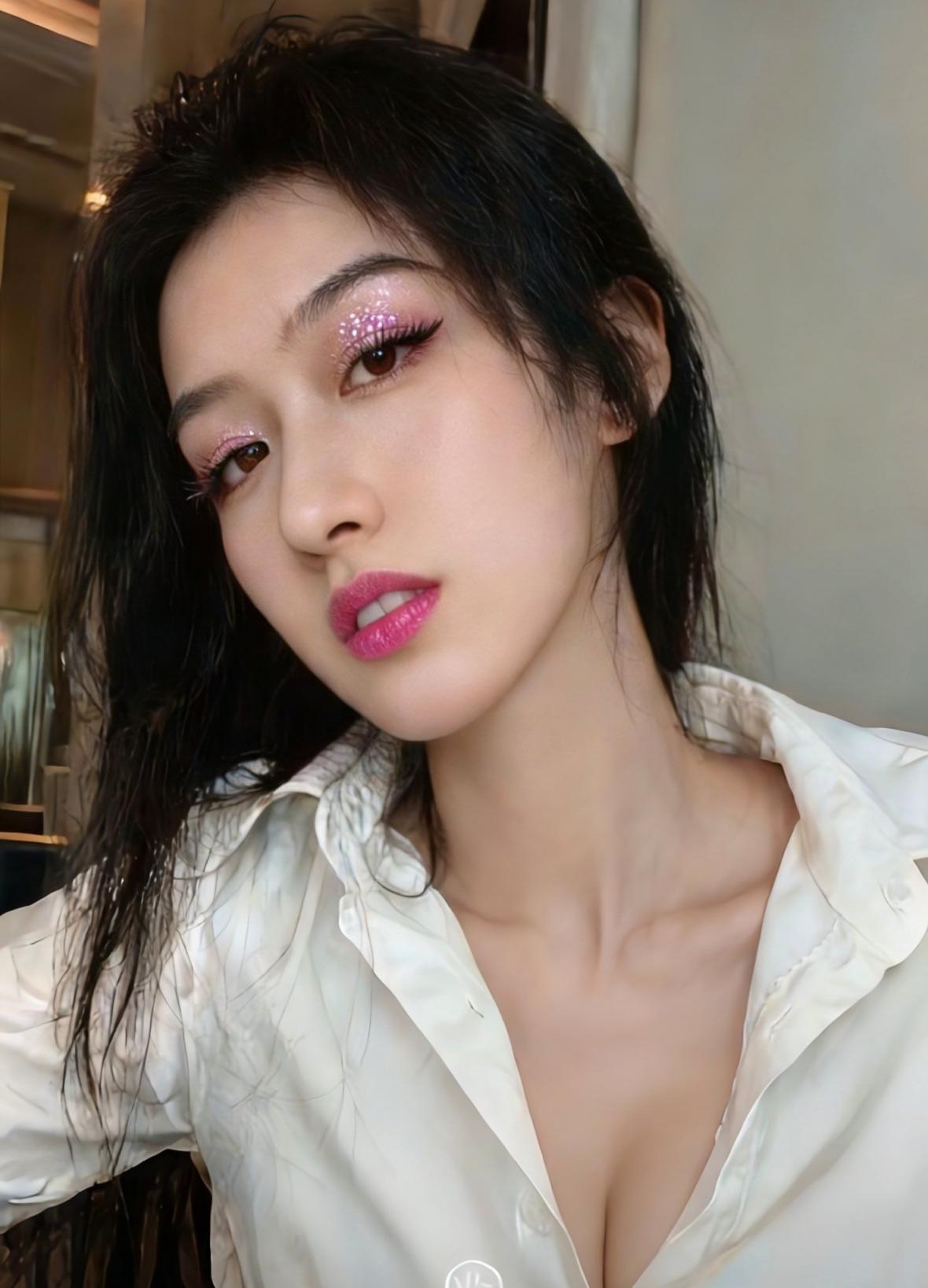 情趣小少妇[30P]