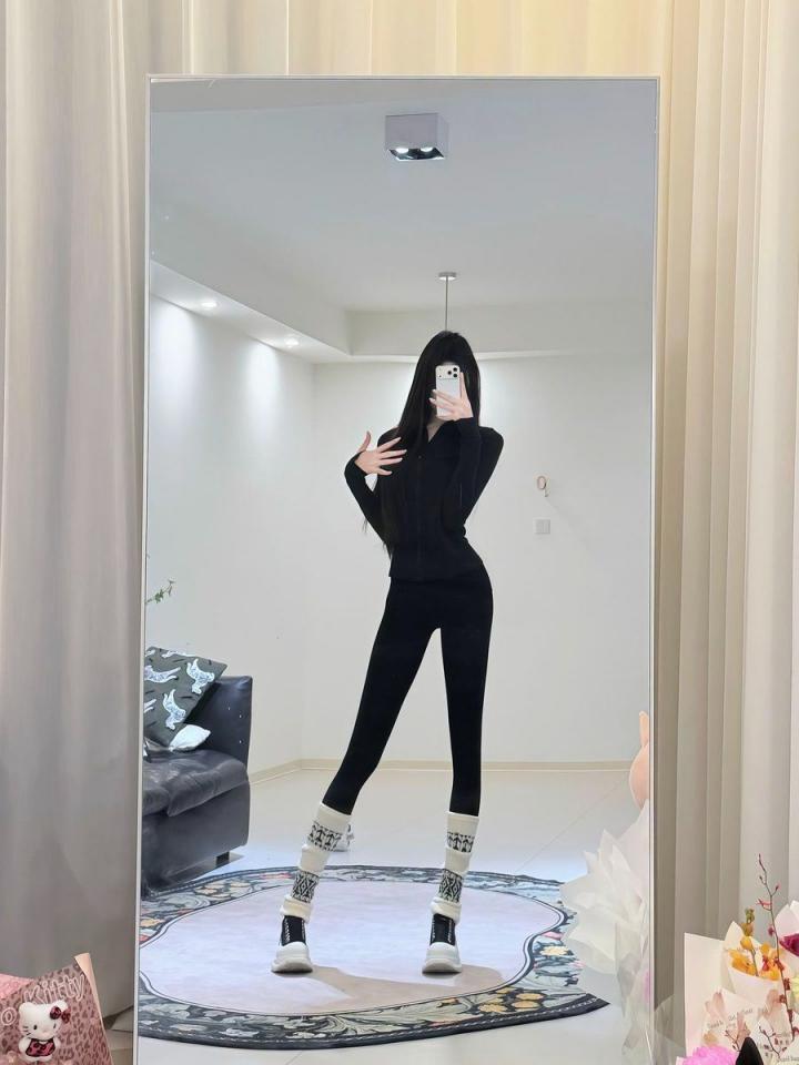 情趣小少妇[30P]