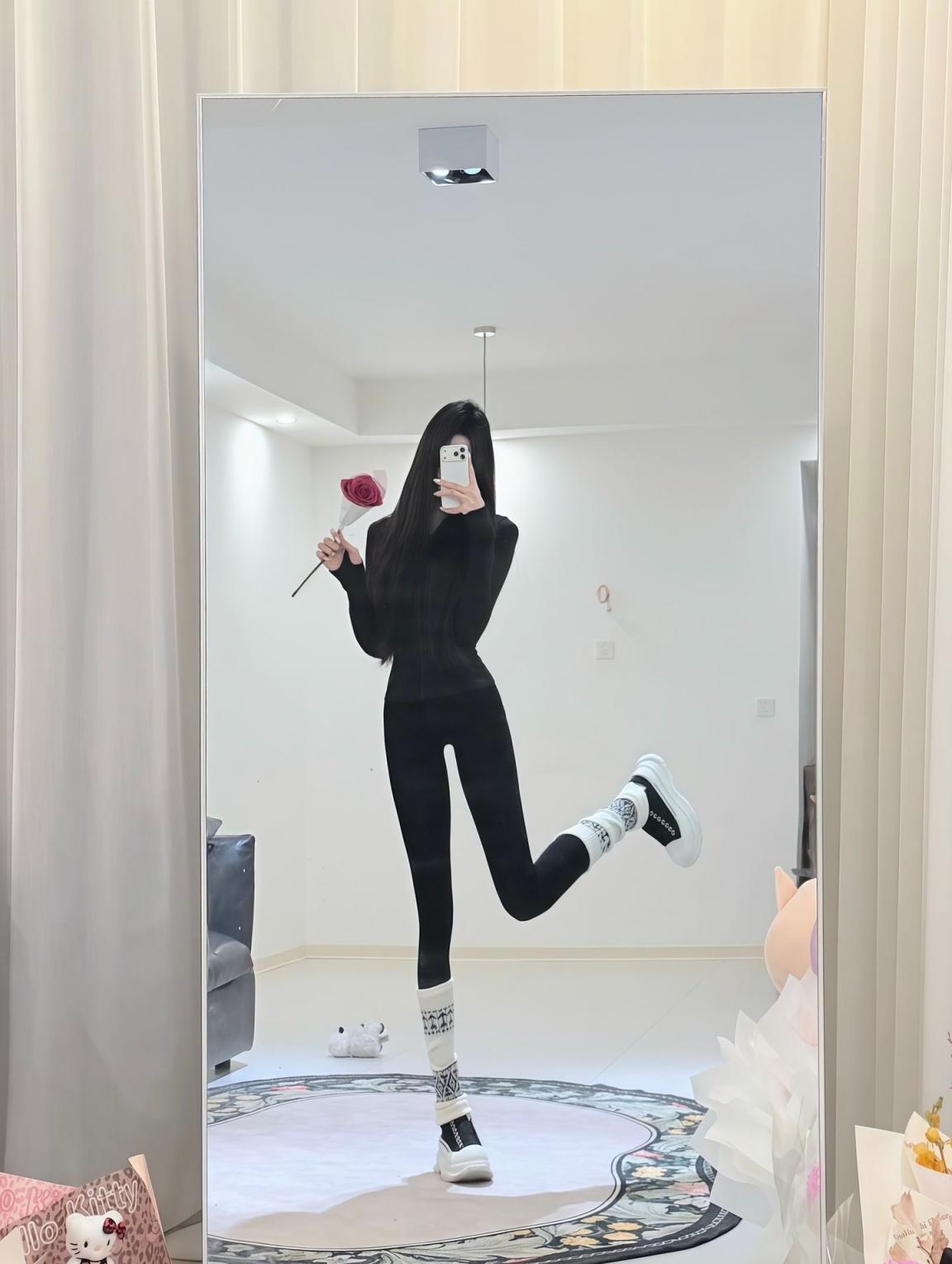 情趣小少妇[30P]