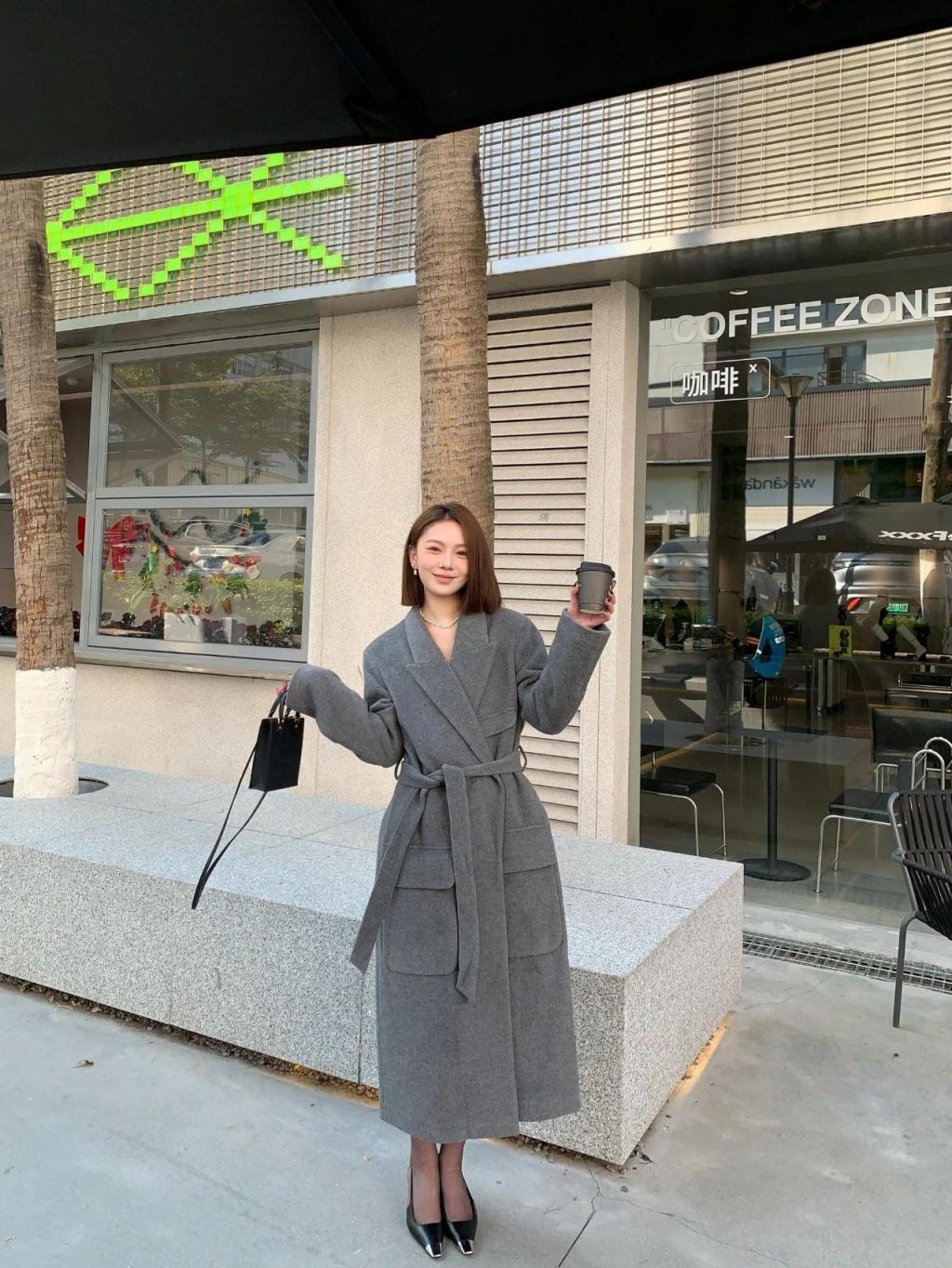 美女模特，曼妙身材[ 57P]