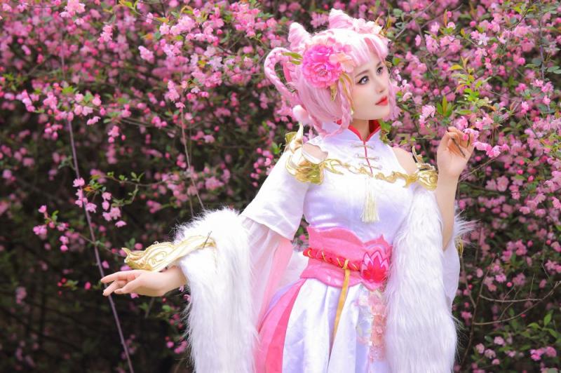 樱花树下的顶级白虎