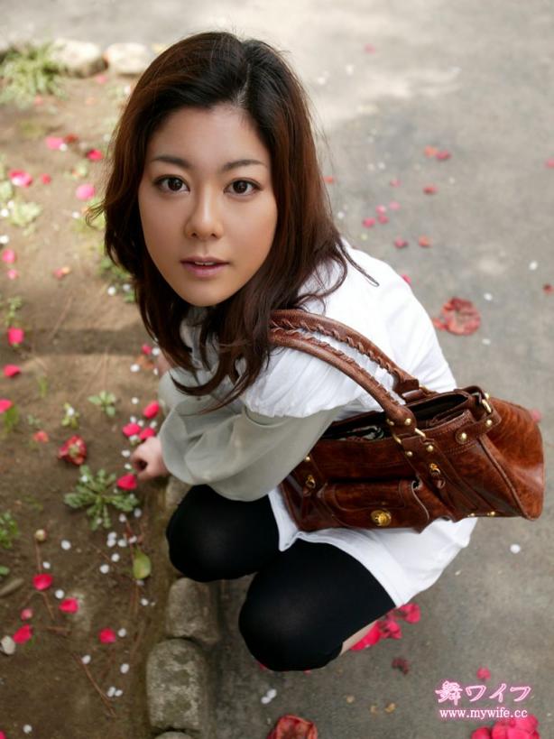 182 杉森 京香 Kyoka Sugimori 黒谷彩乃