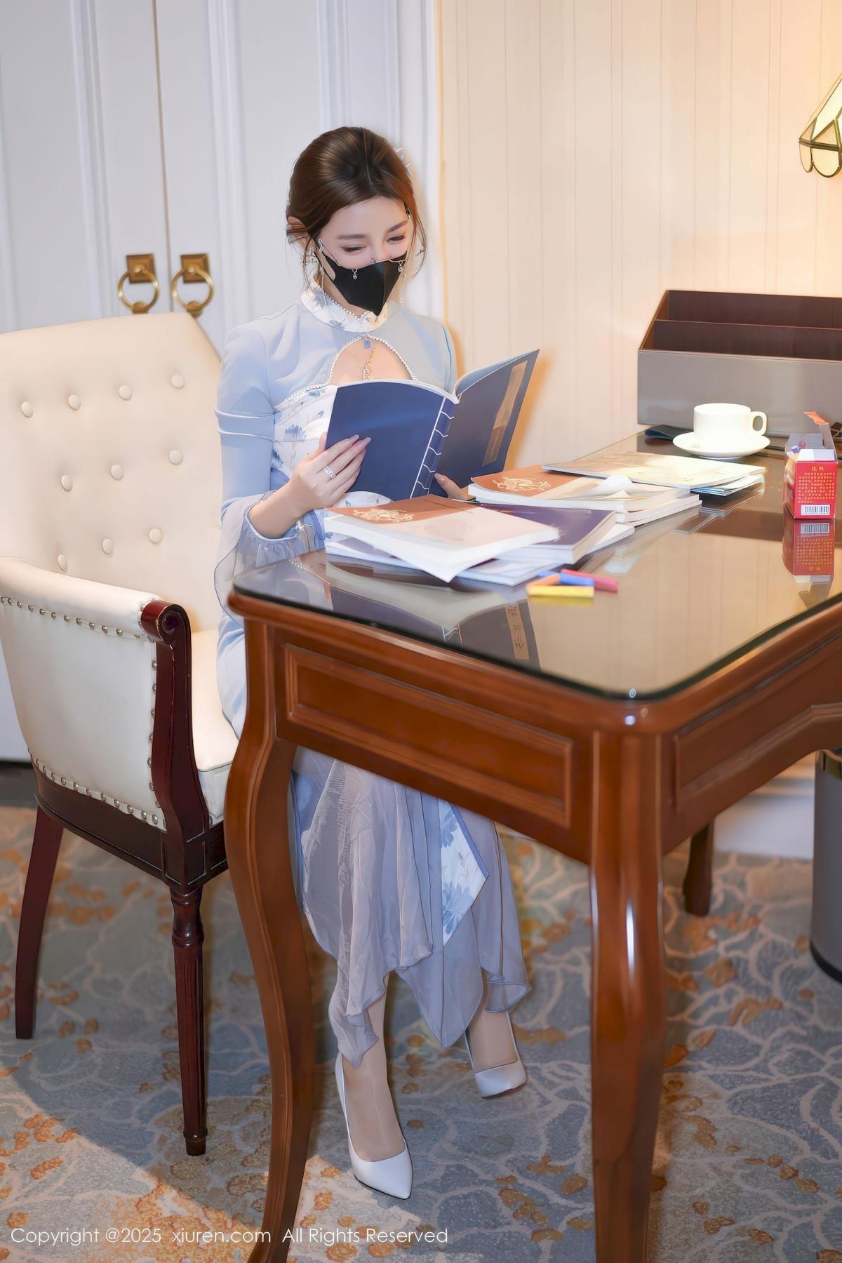 Twins-桃桃蓝色连衣裙白丝主题美丽写真