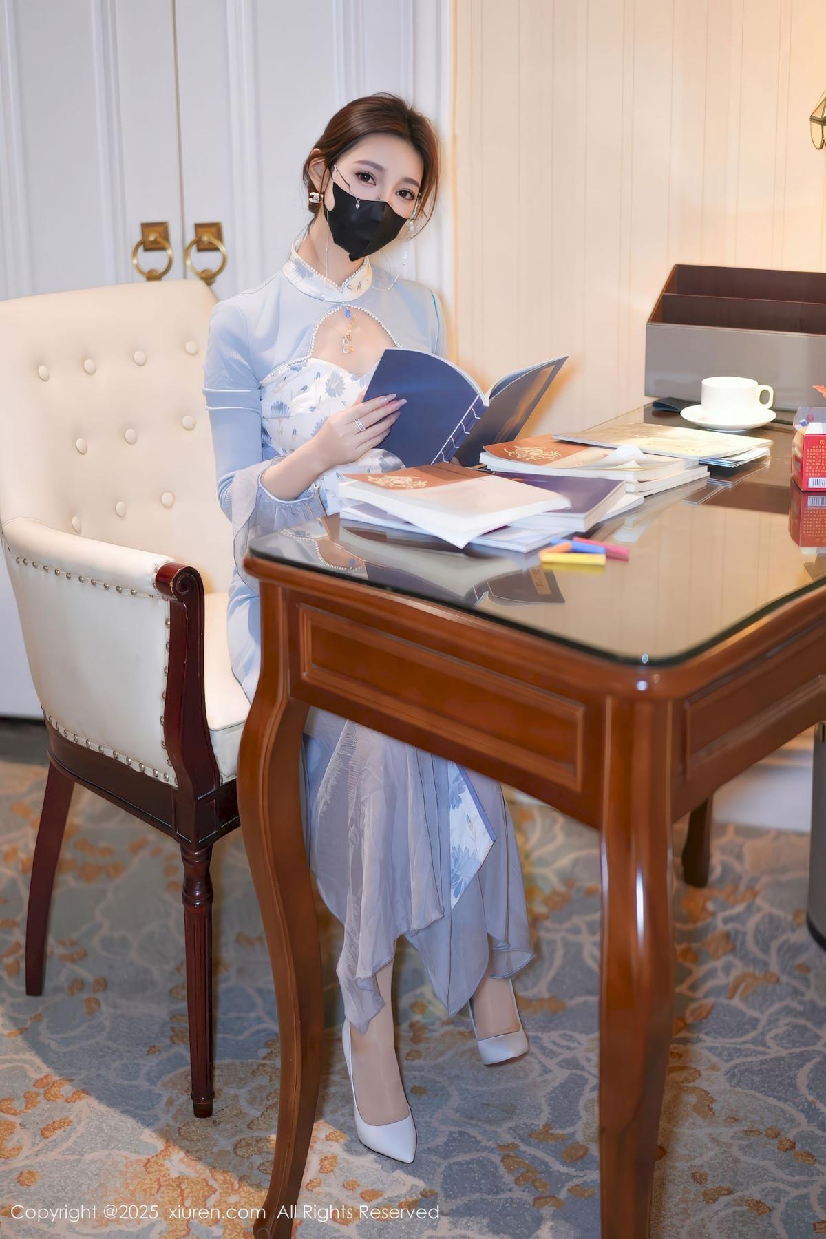 Twins-桃桃蓝色连衣裙白丝主题美丽写真