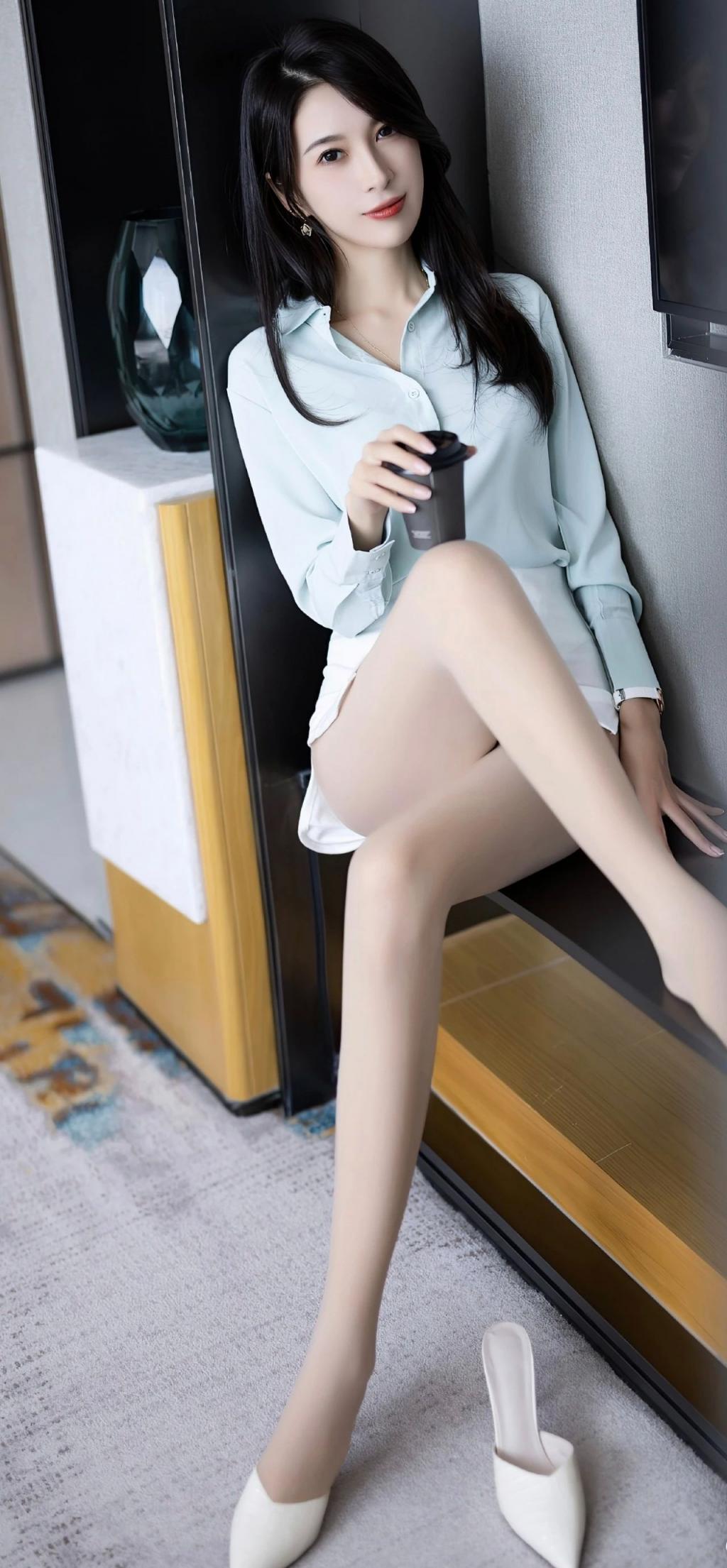 满屏大长腿，谁看了不迷糊