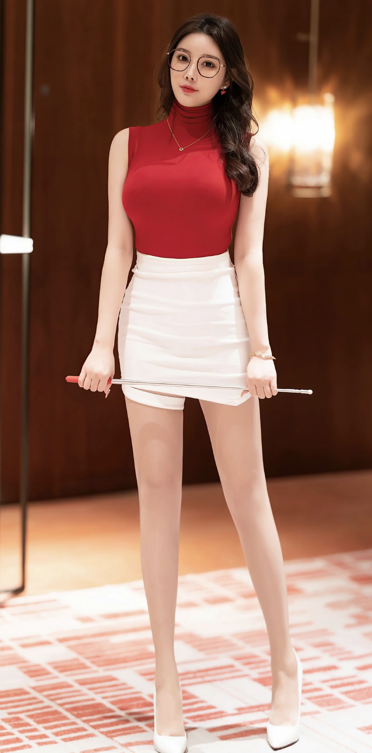 包臀裙，高跟肉丝大长腿