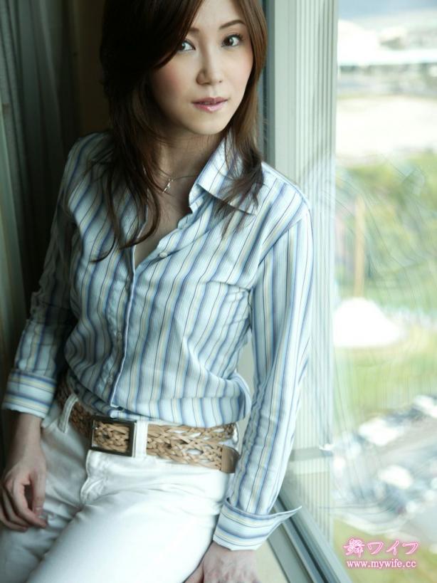 小坂 里穂 Riho Kosaka 小林里穂