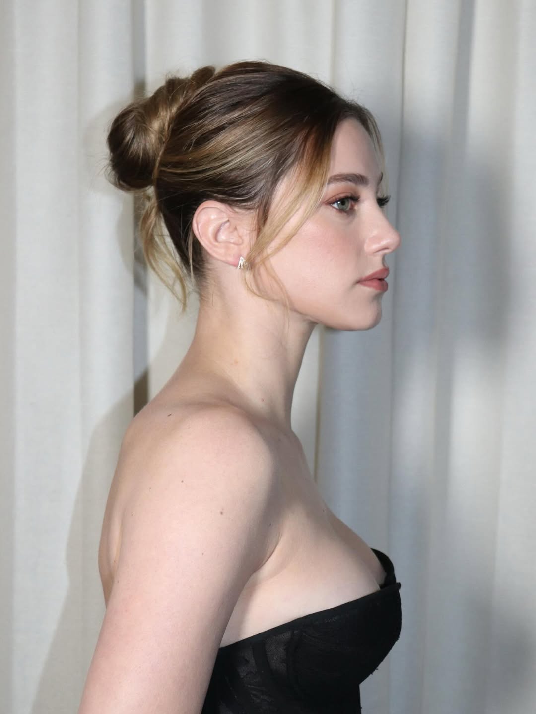 美女妖妖艳艳媚态万千勾人魂魄[20260127]