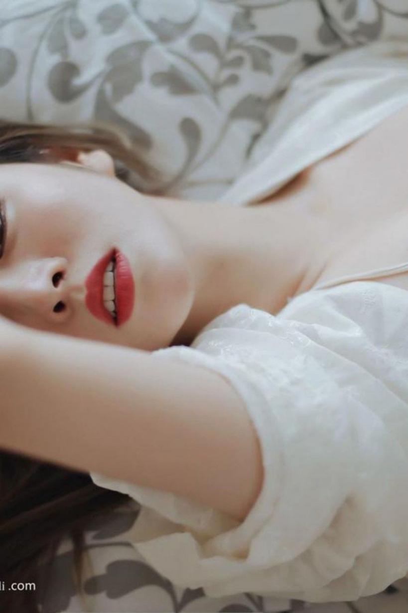 王雨纯 野外露出