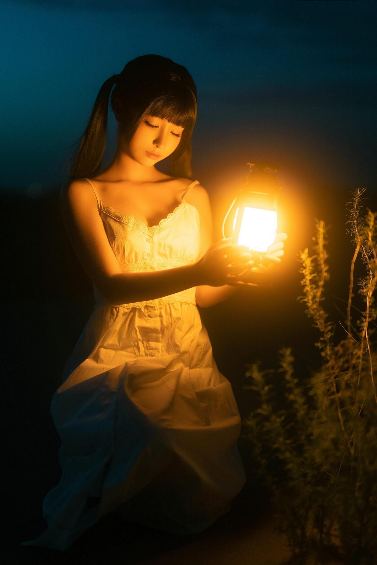 蠢沫沫-海岸昏灯